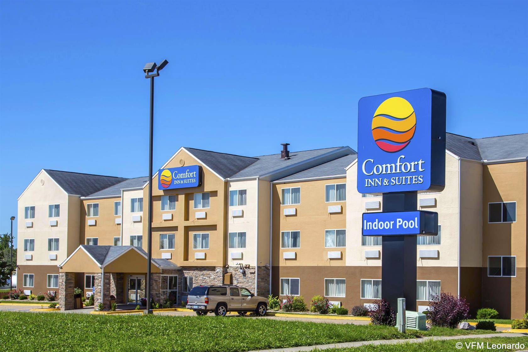 Comfort Inn & Suites Coralville - Iowa City Near Iowa River Landing Exterior photo